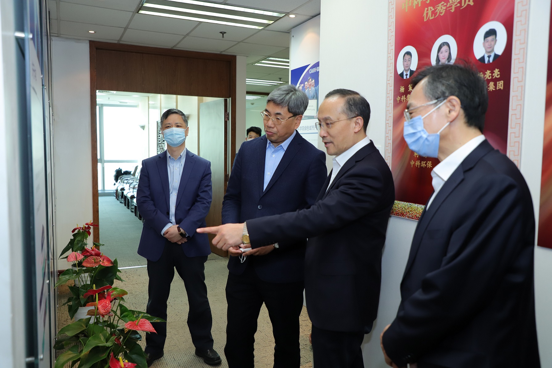 1662440308355037233.jpg 1662440308355037233.jpg